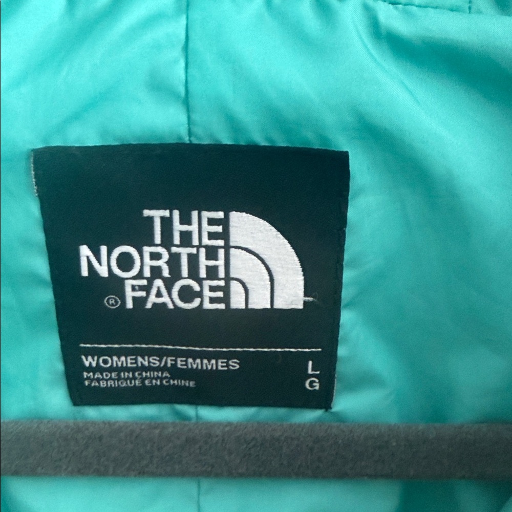 The North Face Khaki Jacket with Teal Lining - Picture 2 of 8